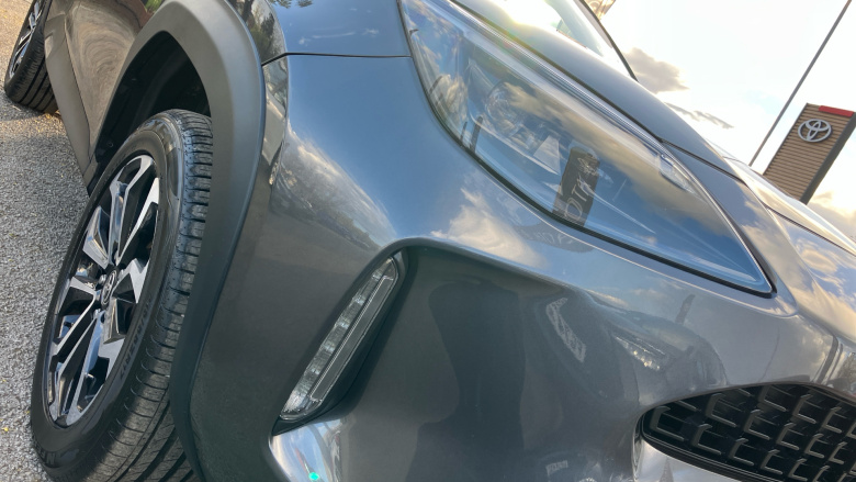 Toyota Yaris Cross 1.5 Hybrid Design 5dr CVT Hybrid Estate